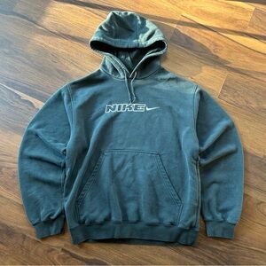 Grail Vintage Y2K Nike Men's black Hoodie